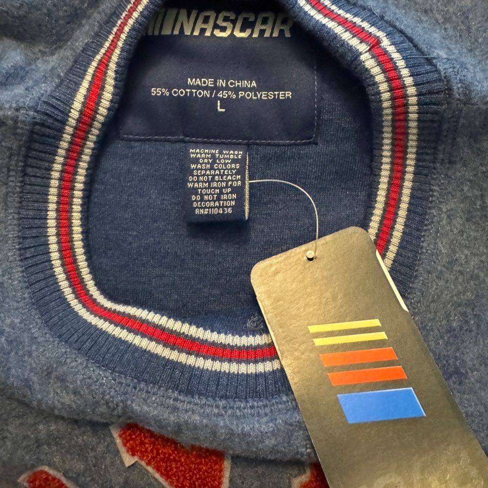 Daytona Speedway Blue Sweater - Size L - Picture 7 of 9